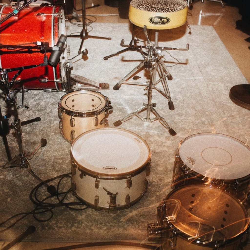 DRUM ESSENTIALS VOL. 1